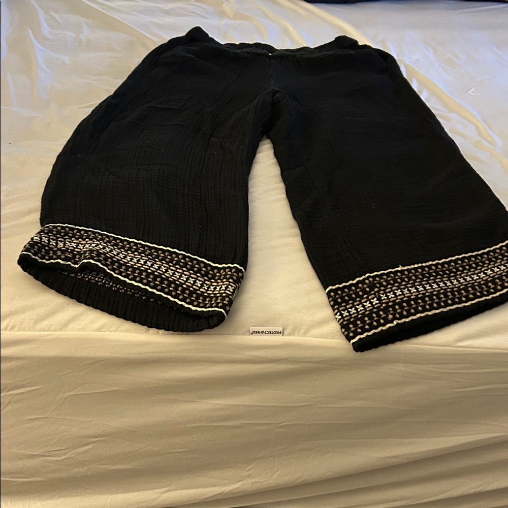 J. Jill Black Wide Leg Pants with White Pattern - Picture 3 of 5